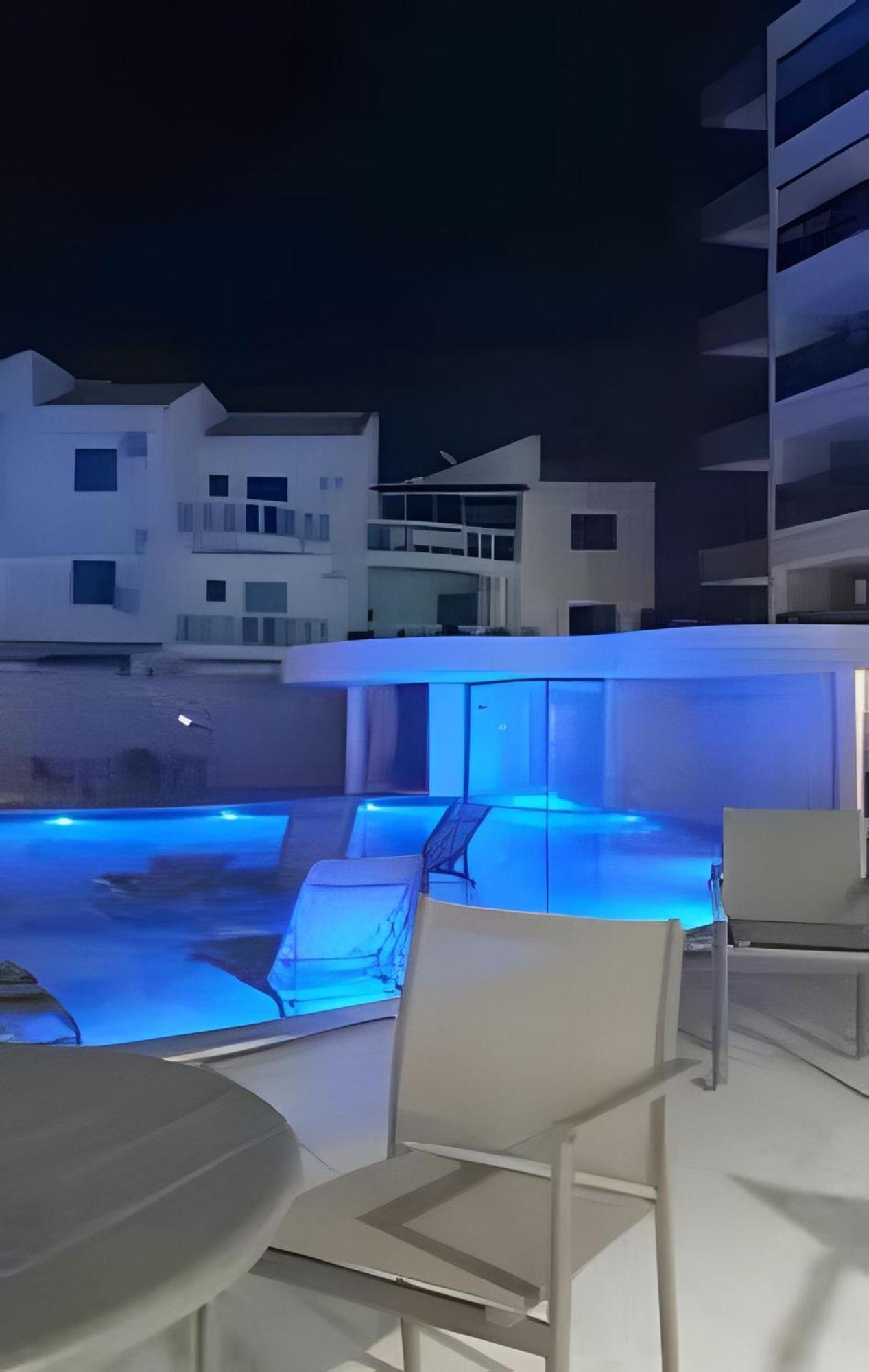 Apartamentos De 2 Quartos Com Piscina Na Praia Dos Anjos Arraial do Cabo Exterior foto